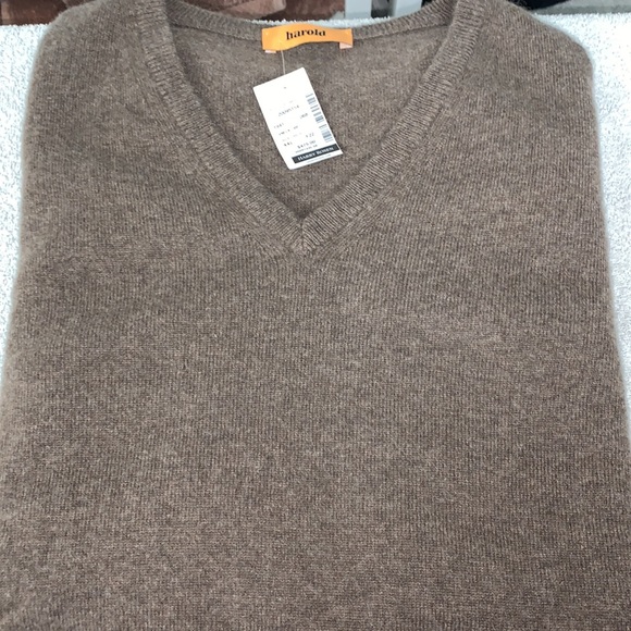 ❣️100% Cashmere❣️Harold XXL V-neck sweater Retail price $475 - Picture 4 of 10